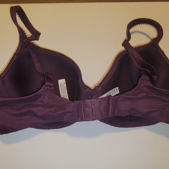 Victoria’s Secret Body By Victoria Lined Demi Bra purple Lace Wire Size 36C - Picture 2 of 7